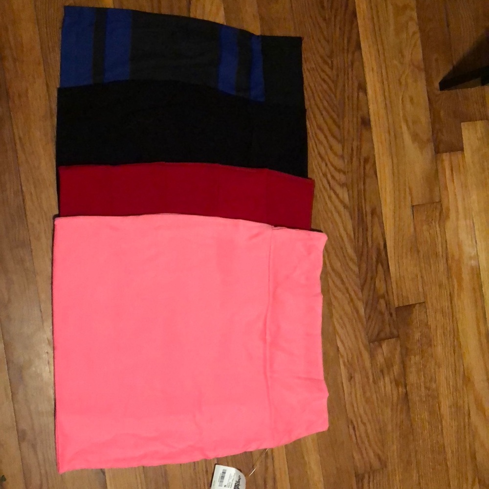 4 pencil skirts for $20